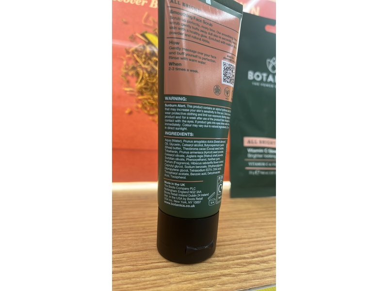 Botanics All Bright Smoothing Face Scrub, 2.5 fl oz/75 mL