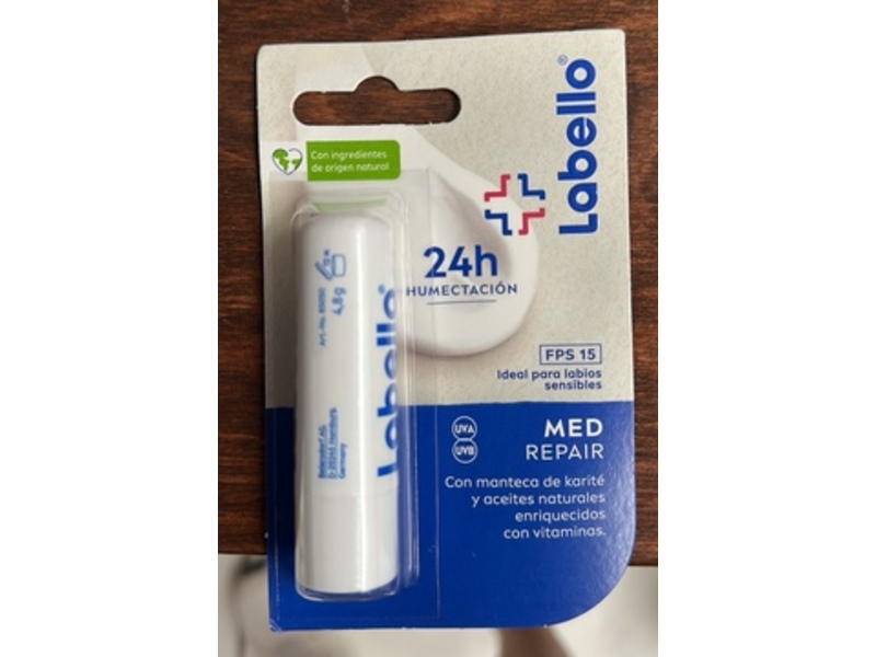 Labello Med Repair Moisturizing Lip Balm, SPF 15, 4.8 g