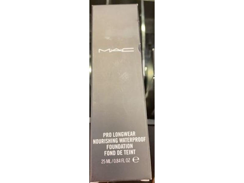 M.A.C Pro Longwear Nourishing Foundation, Waterproof, NC15, 0.84 fl oz/25 mL