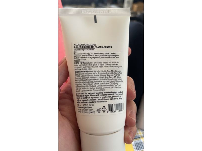 Neogen Dermalogy A-Clear Soothing Foam Cleanser, 3.38 oz/100 mL