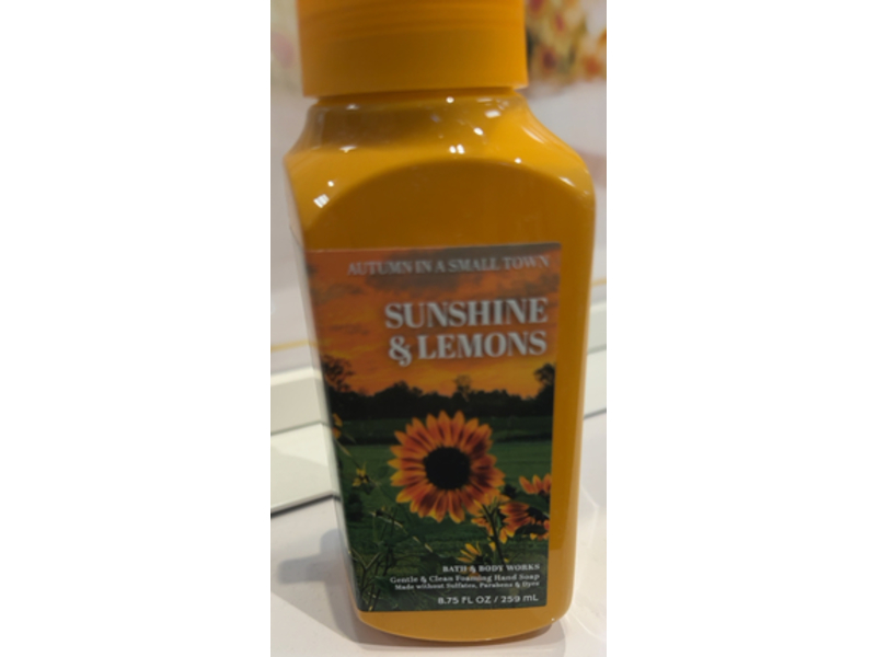 Bath & Body Works Gentle & Clean Foaming Hand Soap, Sunshine & Lemons, 8.75 fl oz / 259 mL