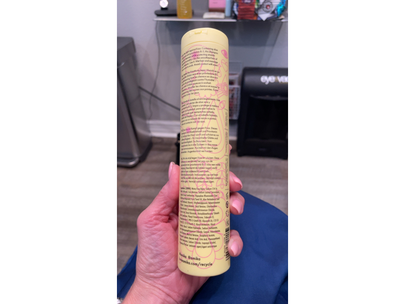 amika: Velveteen Dream Smoothing Shampoo, 9.2 fl oz/275 mL