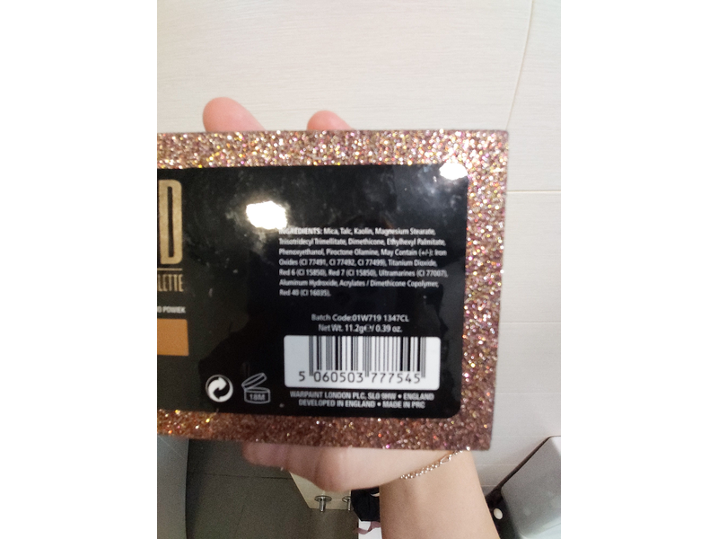 W7 Seduced Pressed Pigment Palette Makeup