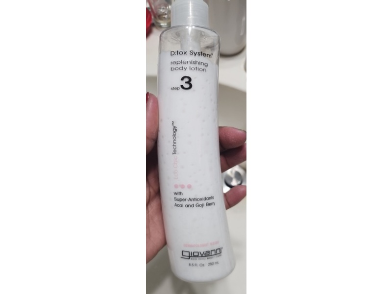 Giovanni D:Tox System Replenishing Body Lotion, Acai & Goji Berry, 8.5 fl oz/250 mL