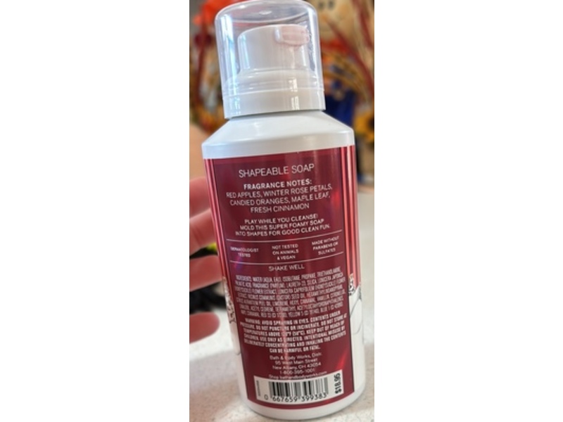 Bath & Body Works Shapeable Soap, Winter Candy Apple, 4.9 fl oz/145 mL