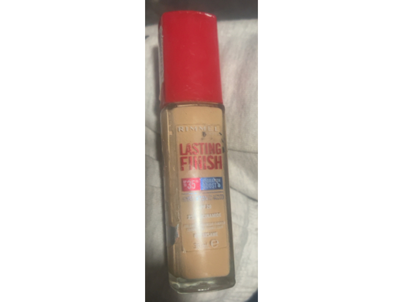 Rimmel London Lasting Finish Hydration Boost Full Coverage Lightweight Foundation, 070 Sesame, SPF 20, 30 mL