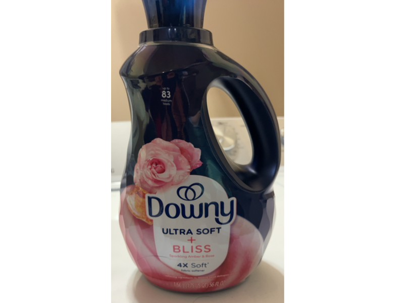 Downy Ultra Soft Liquid Fabric Softener, Bliss Sparkling Amber & Rose, 83 Loads, 56 fl oz/1.66 L