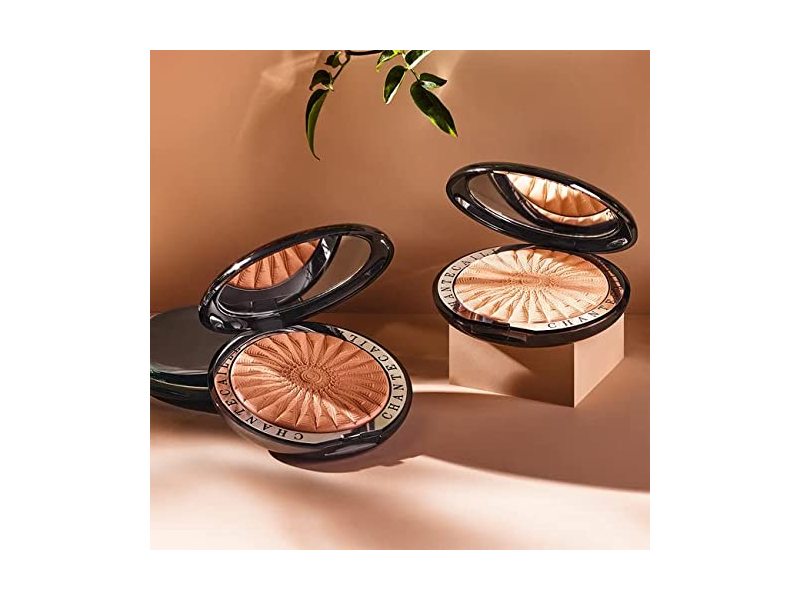 Chantecaille Perfect Blur Finishing Powder, Light/Medium, 0.28 oz/8 g