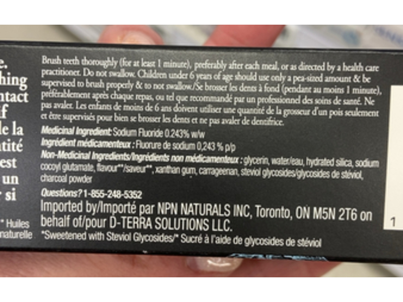 Burt's Bees Charcoal + Whitening Toothpaste, Mountain Mint, 105 mL, Pack of 2