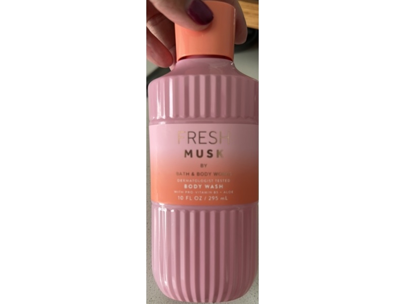 Bath & Body Works Body Wash, Fresh Musk, 10 fl oz/295 mL