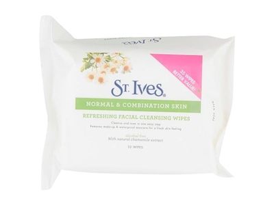 St. Ives Refreshing Facial Cleansing Wipes, 35 Count