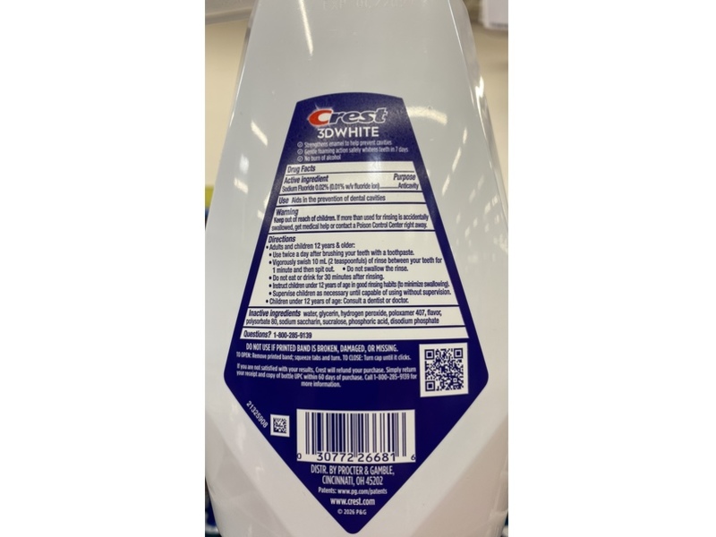 Crest 3D Strength Whitening Anticavity Fluoride Mouthwash, Clean Mint, 32 fl oz/946 mL
