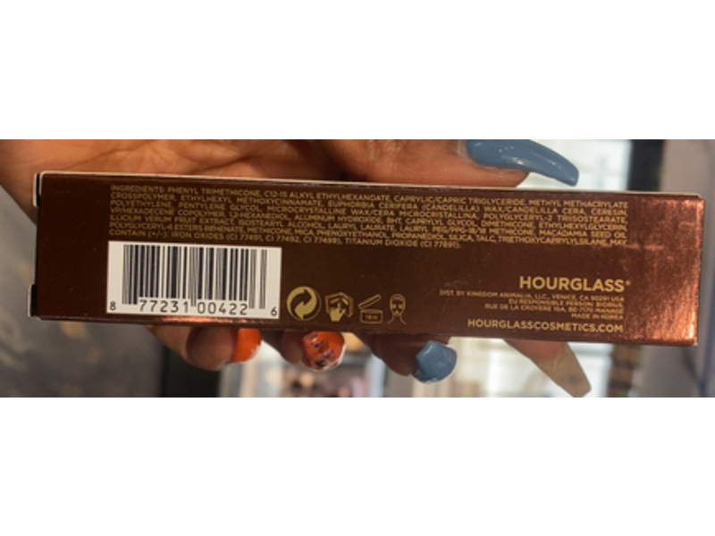 Hourglass Vanish Seamless Finish Foundation Stick, 9.5 Light Beige, 0.25 oz/7.2 g