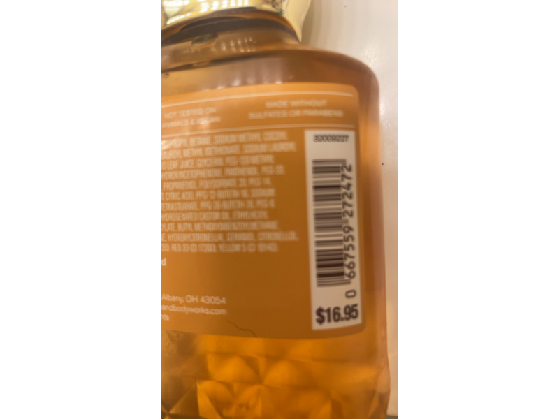 Bath & Body Works Gingham Glow Body Wash, Pro-Vitamin B5 + Aloe, 10 fl oz/295 mL