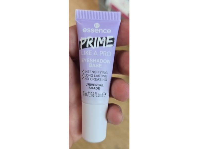 Essence Prime Like A Pro Eyeshadow Base, Universal Shade, 0.16 fl oz/5 mL