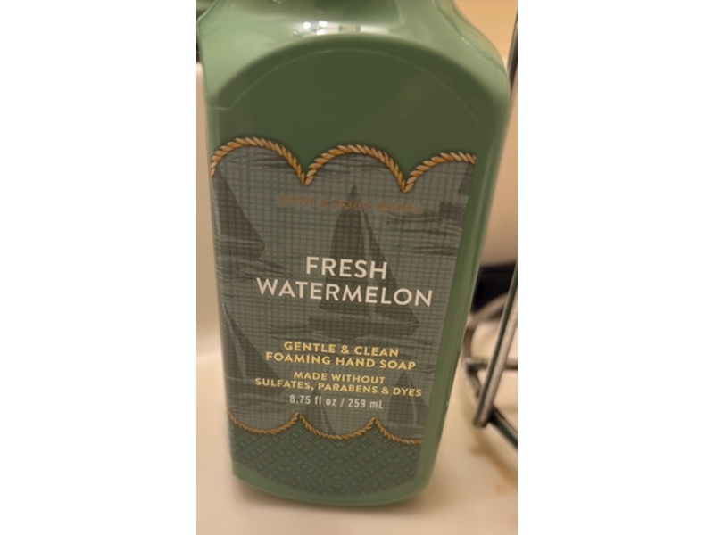 Bath & Body Works Gentle & Clean Foaming Hand Soap , Fresh Watermelon, 8.75 fl oz/259 mL