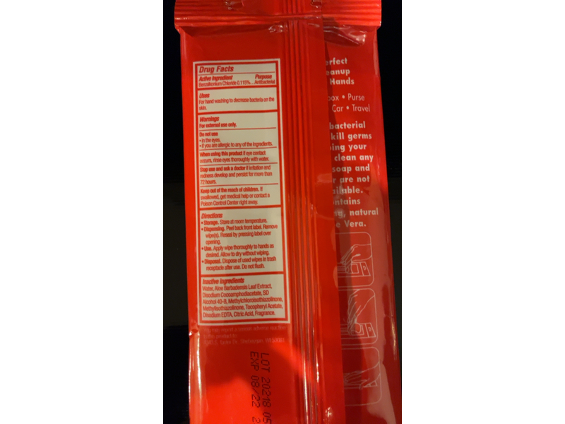 Fresh'n Up Antibacterial Moist Towelettes, 15 Towelettes