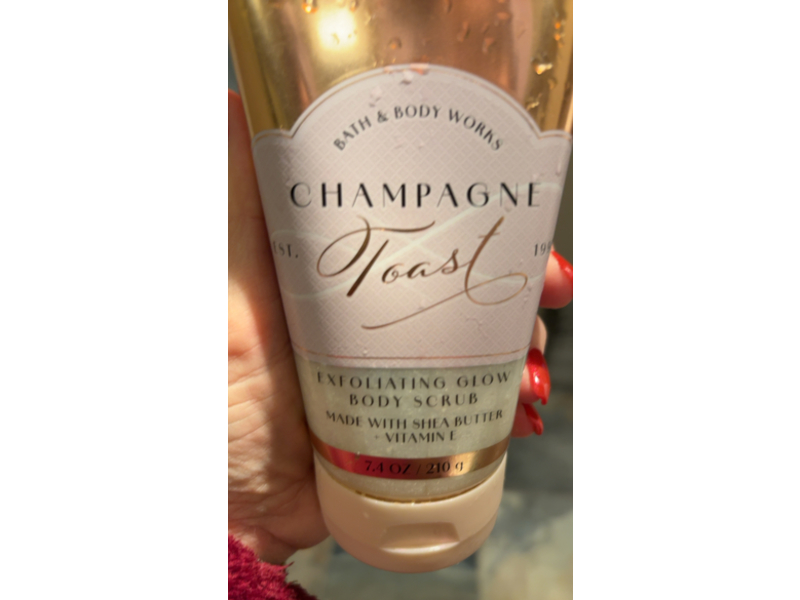 Bath & Body Works Exfoliating Glow Body Scrub, Champagne Toast, 7.4 oz/210 g