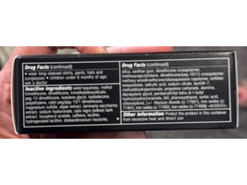 M.A.C Cosmetics Studio Fix Fluid 24H Matte Foundation, SPF 15, C8 Deep Olive, 1 fl oz/30 mL