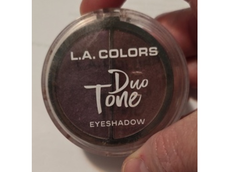 L.A. Colors Duo Tone Eyeshadow, Merlot CES263, 0.16 fl oz/4.5 g