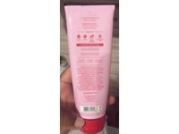 Bath & Body Works Ultimate Hydration Body Cream, Strawberry Pound Cake , 8 oz/226 g - thumbnail 3