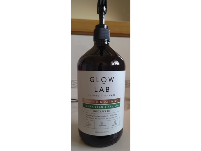 Glow Lab Soothing Oat Milk Body Wash, Tonka Bean & Vanilla, 30.43 fl oz/900 mL
