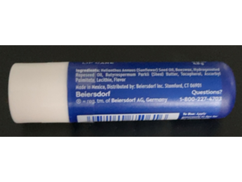 Nivea Moisture Lip Care, 0.17 oz/4.8 g