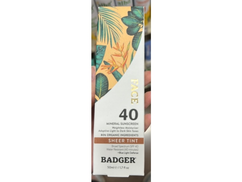 Badger Mineral Sunscreen, SPF 40, Sheer Tint, 1.7 fl oz/50 mL