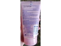 Johnson's Face Care Daily Essentials Refreshing Gel Wash, 150 mL - Image 4