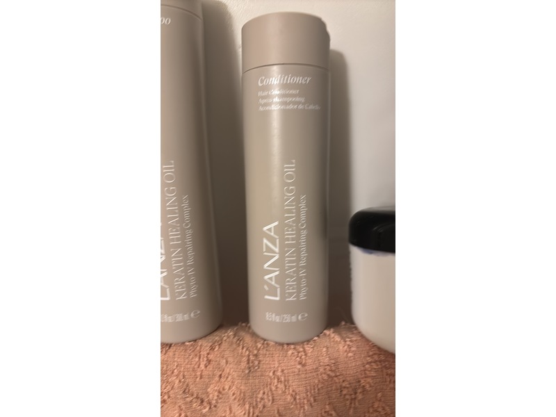 L’anza Lustrous Conditioner, Keratin Healing Oil, 8.5 fl oz/250 mL