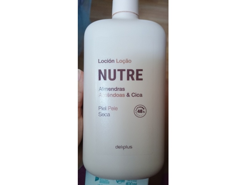 Deliplus Nourishing Lotion, Almonds & Cica, 600 mL