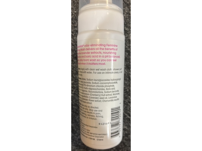 vH Essentials Feminine Foaming Wash, Boric Acid & Prebiotics, 5 fl oz/148 mL