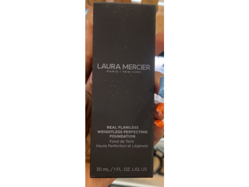 Laura Mercier Real Flawless Weightless Perfecting Foundation, 5W1 Sienna, 1 fl oz/30 mL
