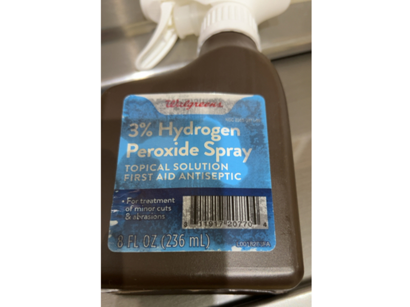 Walgreens First Aid Antiseptic Topical Solution Spray, 3% Hydrogen Peroxide, 8 fl oz/236 mL