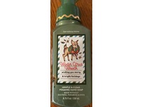 Bath & Body Works Gentle Foaming Hand Soap, Winter Citrus Wreath, 8.75 fl oz/259 mL - Image 3