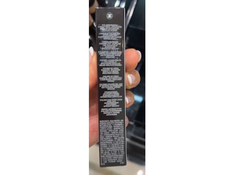 Chanel Signature De Chanel Intense Longwear Eyeliner, 10 Noir, 0.01 fl oz/0.5 mL