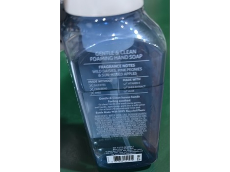 Bath & Body Works Gentle & Clean Foaming Hand Soap, Beautiful Day, 8.75 fl oz/269 mL