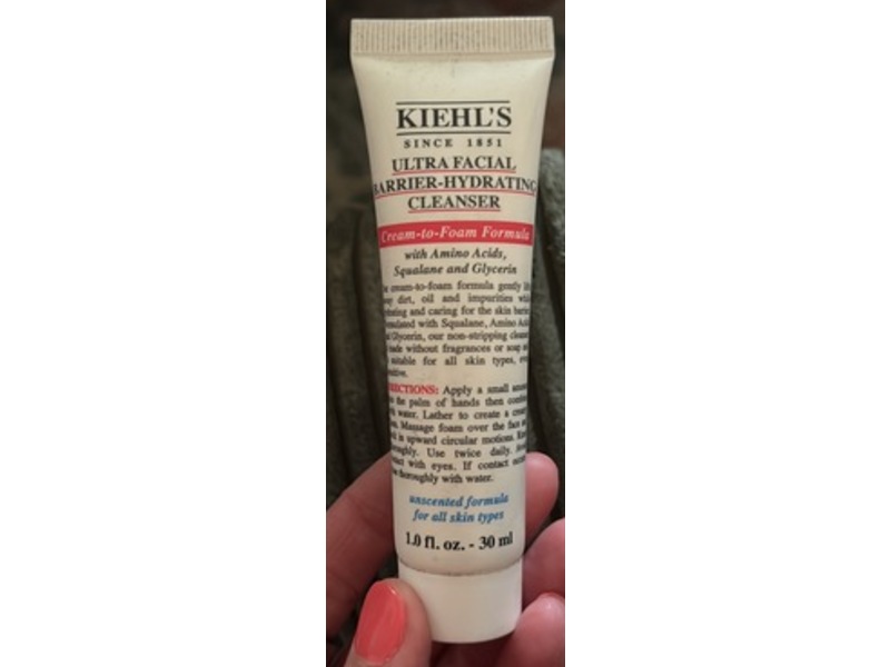 Kiehl's Since 1851 Ultra Facial Barrier-Hydrating Cleanser, 1.01 fl oz/30 mL