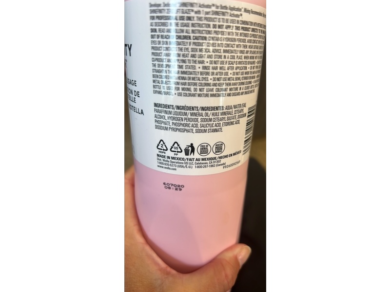 Wella Professionals Shinefinity Activator, 33.8 fl oz/1 L