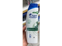 Head & Shoulders Itchy Scalp Anti-Dandruff Shampoo, 250 mL - thumbnail 2