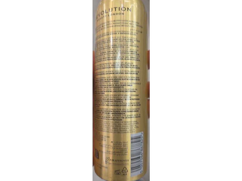 Revolution Beauty London Superfix Ultra Glow Illuminating Fixing Mist, Caffeine & Argan Oil, 5.07 fl oz/150 mL