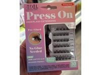 Ardell Press On Pre-Glued Underlash Extension, Wispies Volume, 30 Count - thumbnail 2