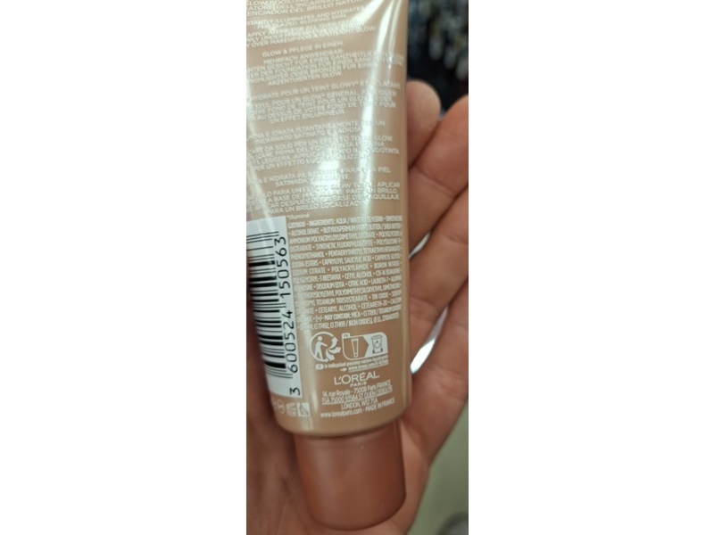 L'Oreal Paris Lumi Glotion, 902 Light Glow Eclat Clair, 1.35 fl oz/40 mL