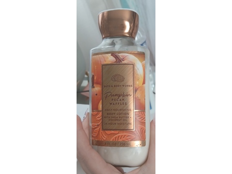 Bath & Body Works Body Lotion, Pumpkin Pecan Waffles, 8 fl oz/236 mL