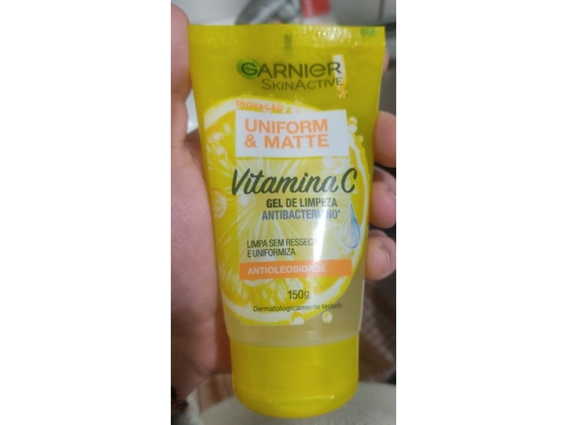 Garnier Skin Active Antibacterial Facial Cleansing Gel, 150 g