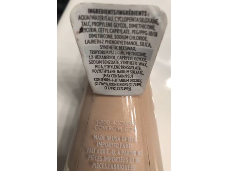 CoverGirl Clean Matte Oil-Control Liquid Foundation, 505 Ivory, 1 fl oz/30 mL