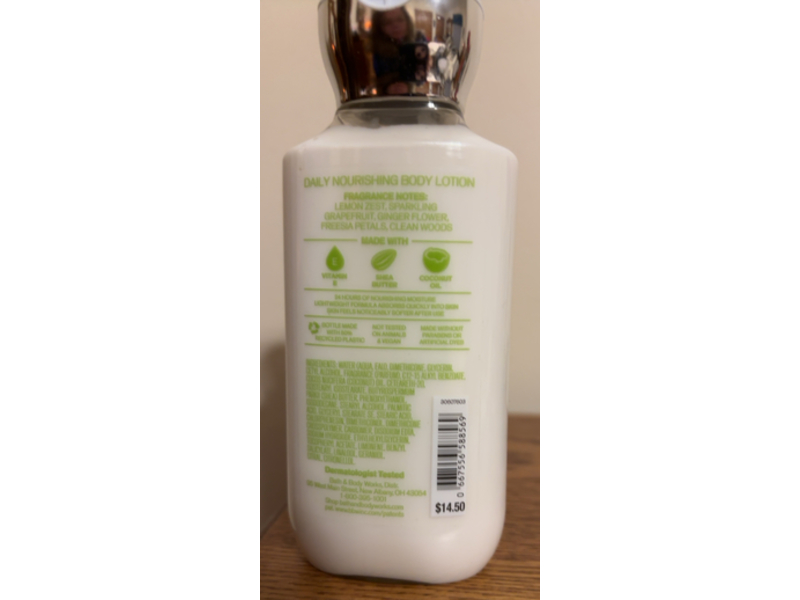 Bath & Body Works White Citrus Daily Nourishing Body Lotion, Shea Butter + Coconut Oil, 8 fl oz/236 mL