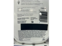 Olay Fresh Radiance Body Wash, Peach & Cherry Blossom Scent, 35 fl oz/1.03 L - thumbnail 3
