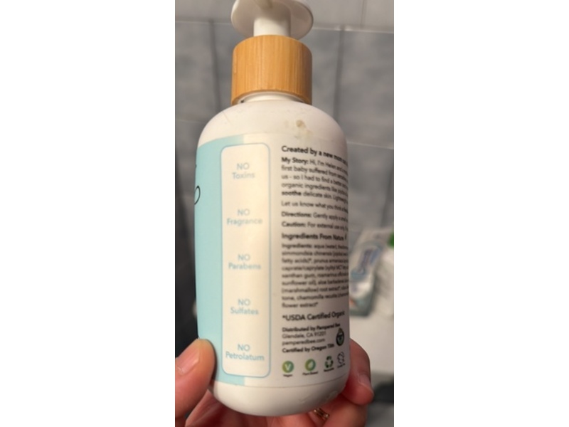 Pampered Bee Body Lotion, Unscented, 8 fl oz/236 mL