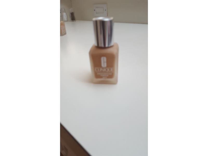 Clinique Superbalanced Makeup, 03 Ivory (Vf-N), 1 fl oz/30 mL